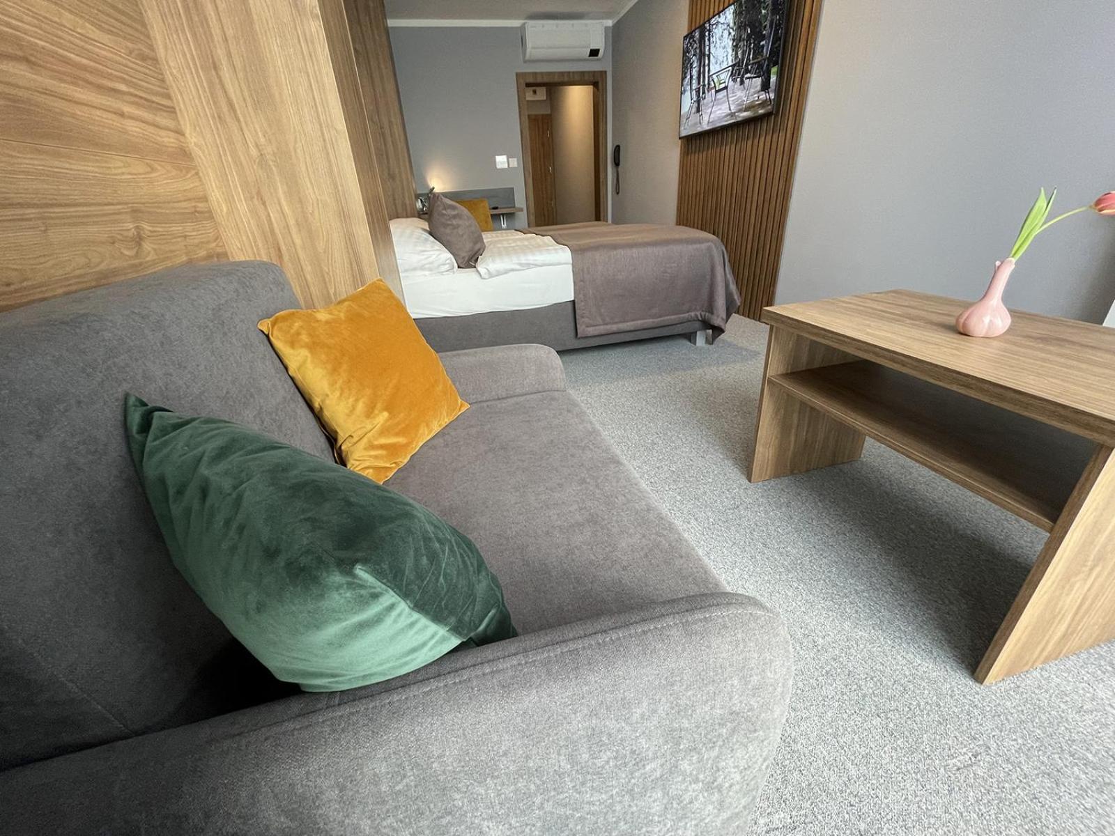 Hotel Eurobus Kaluža المظهر الخارجي الصورة
